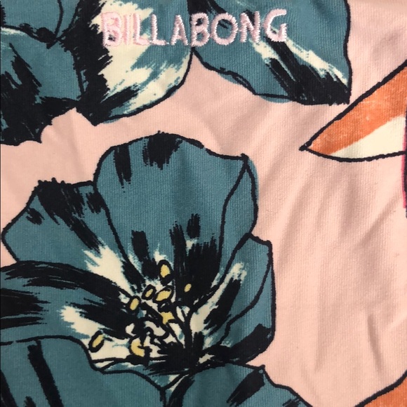 Billabong one piece swimsuit - Picture 2 of 4
